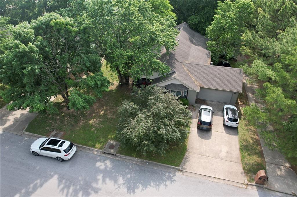 Crossover Heights Ph Iii - Residential Lease