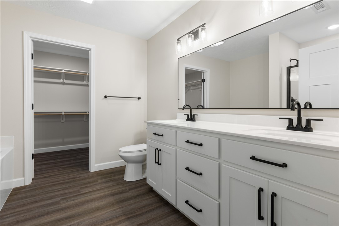 Regency Condo Sec 2 Ph 3 - Residential