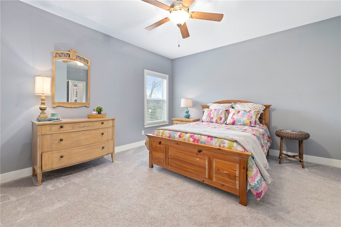 Knolls - Residential