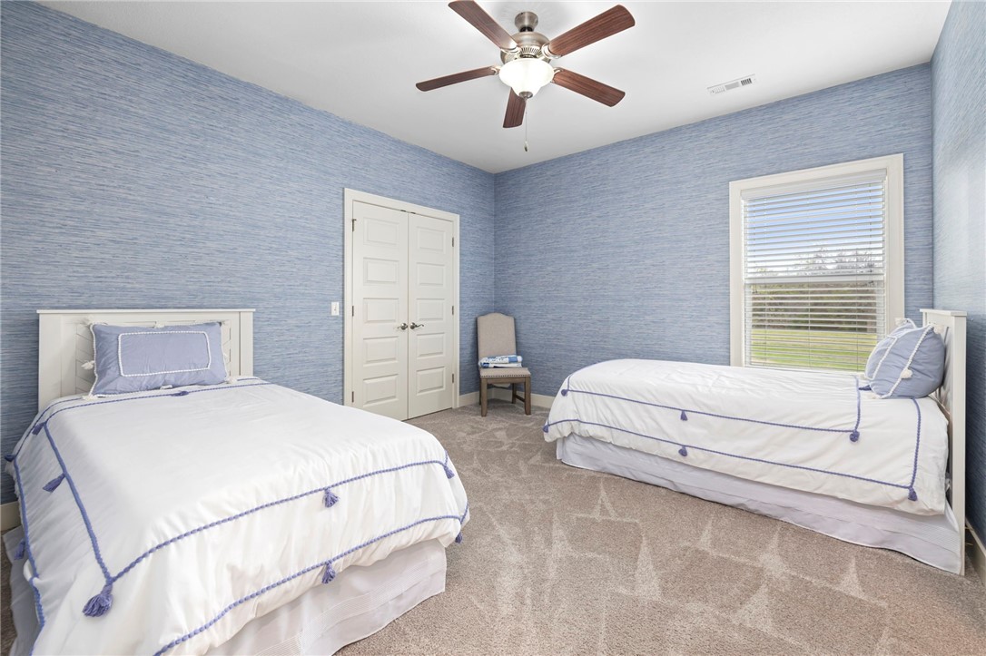 Knolls - Residential