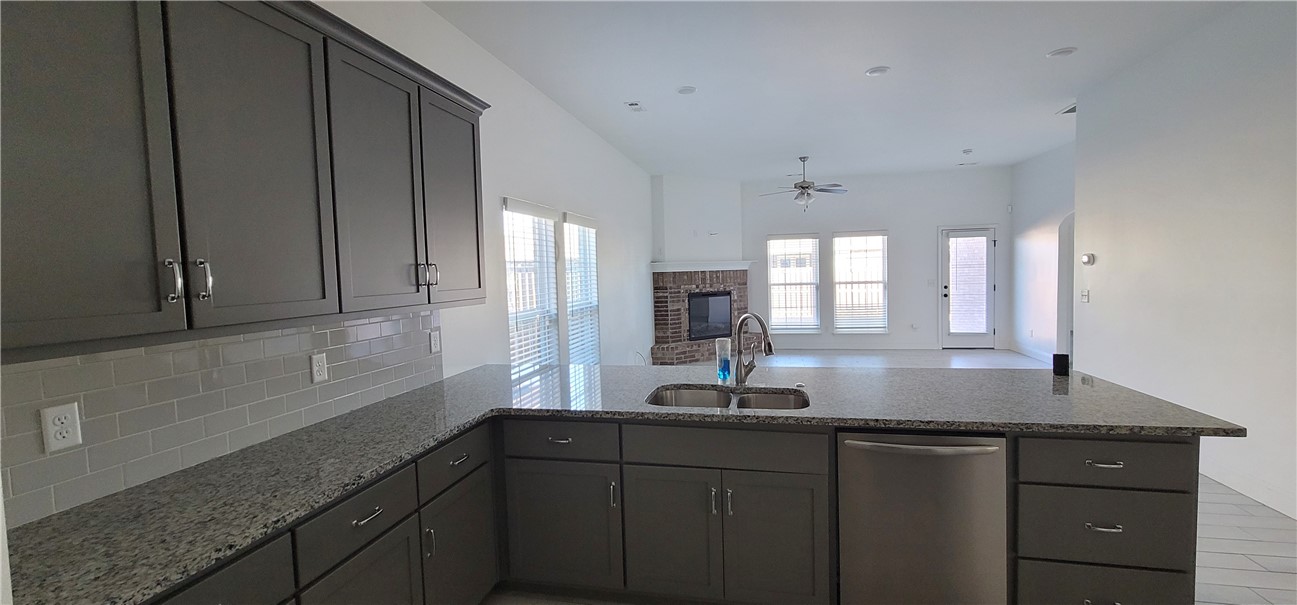 Woodward Hills Sub Ph 6 Highfill - Residential Lease