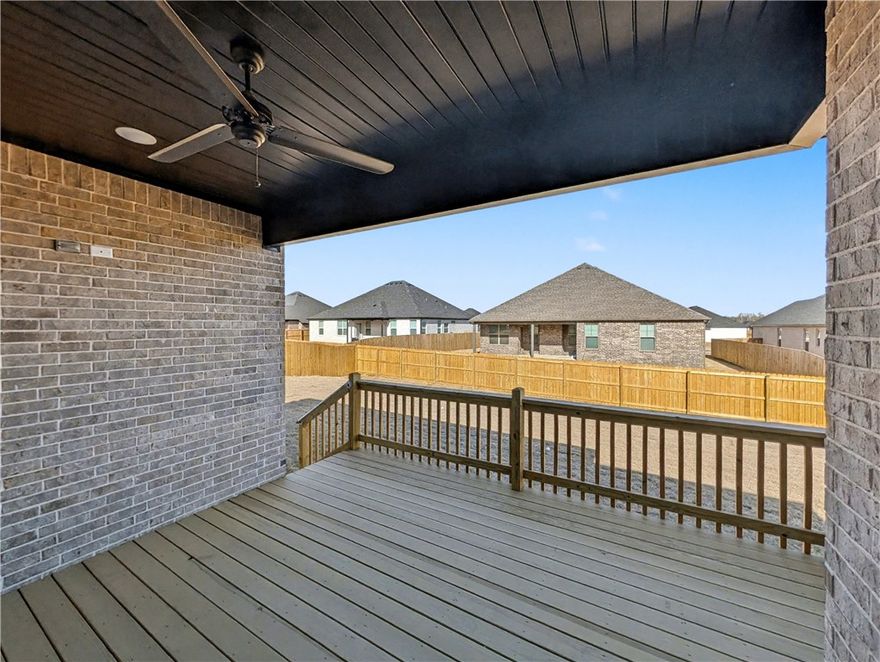 Quiet home on a cul-de-sac, 3 bedrooms 2 bathrooms