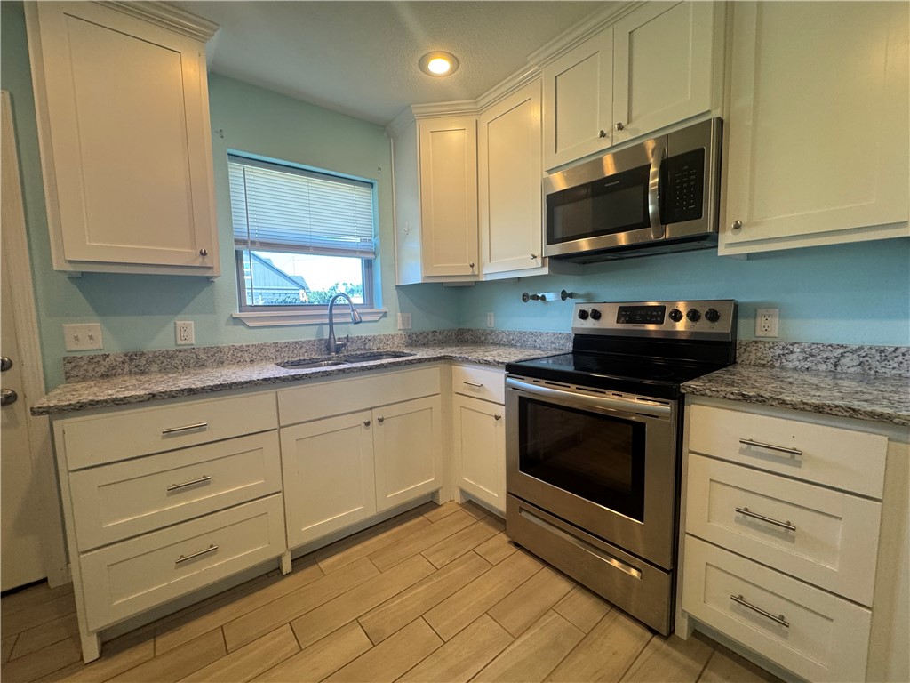 Chateau Terrace Unit 2 Ph 1 Rogers - Residential