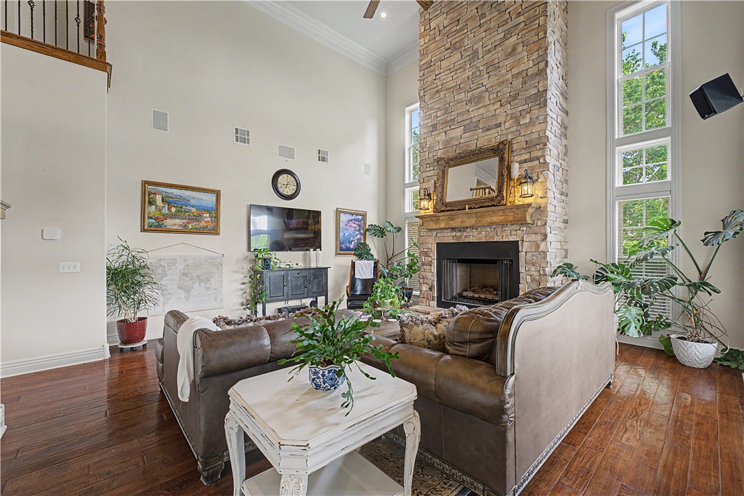 Thornbury Sub Ph III Springdale - Residential