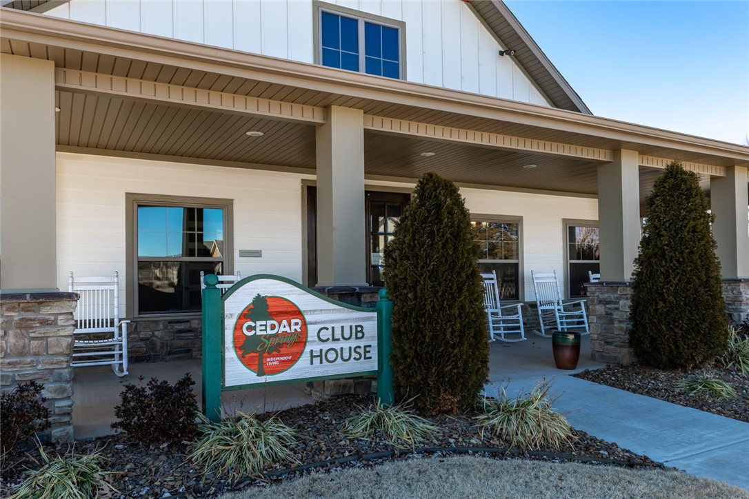 Prairie Grove Outlots - Residential Lease