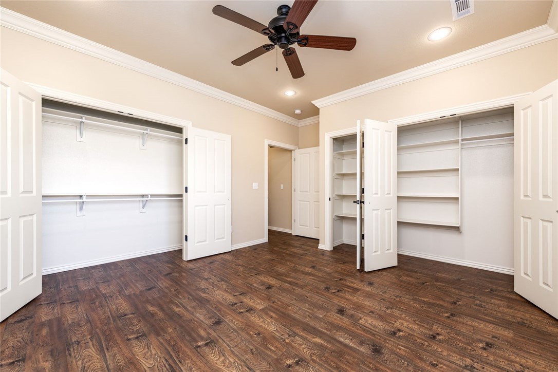 Prairie Grove Outlots - Residential Lease