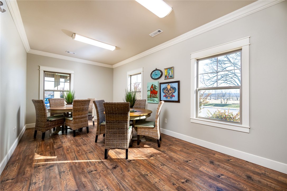 Prairie Grove Outlots - Residential Lease