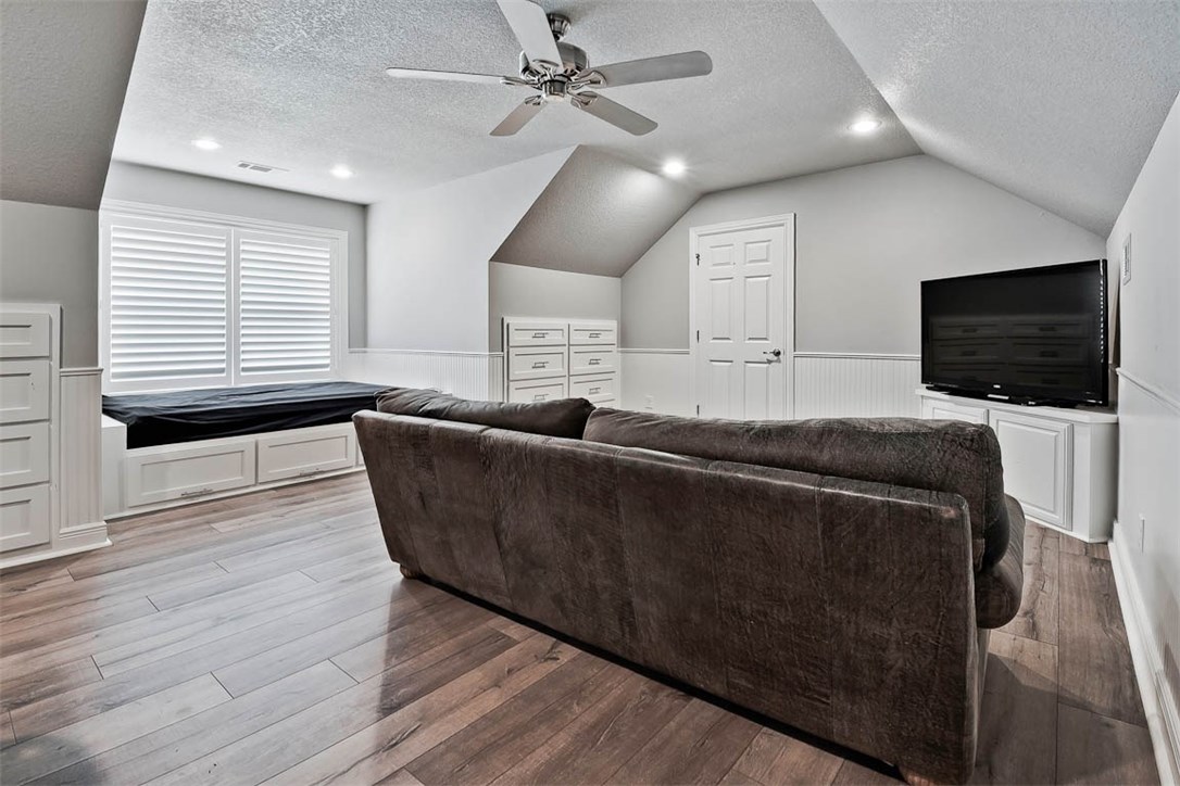 Pinnacle Sub Ph 1, The Rogers - Residential