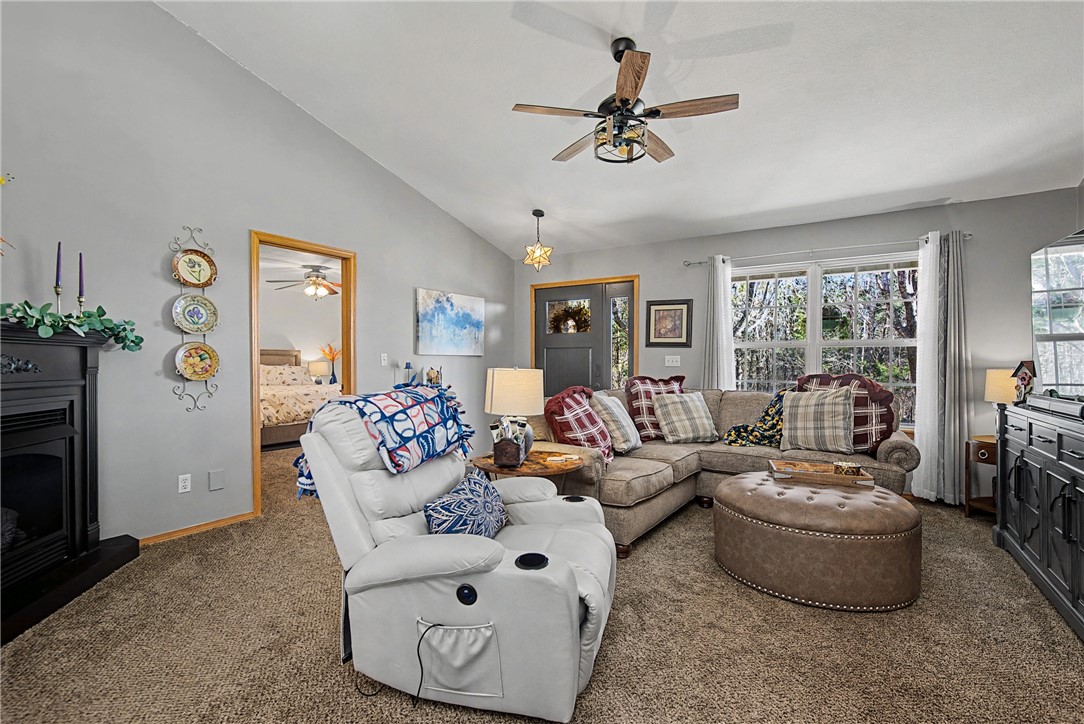 Country Club Hills - Residential