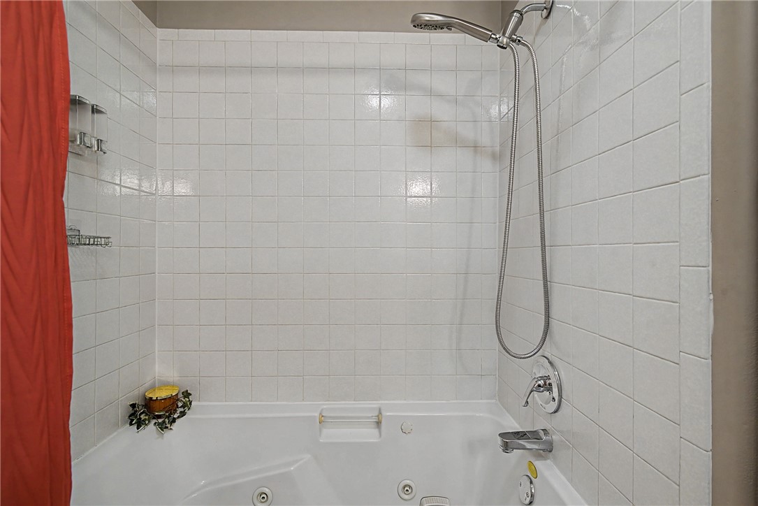 Country Club Hills - Residential