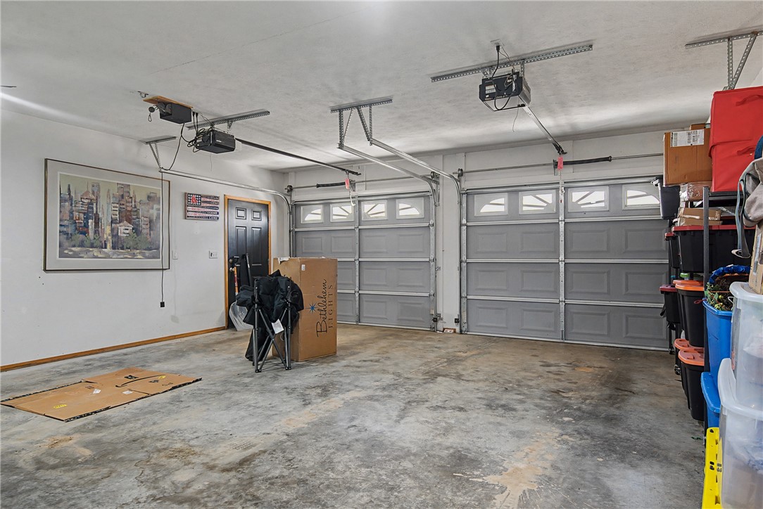 Country Club Hills - Residential