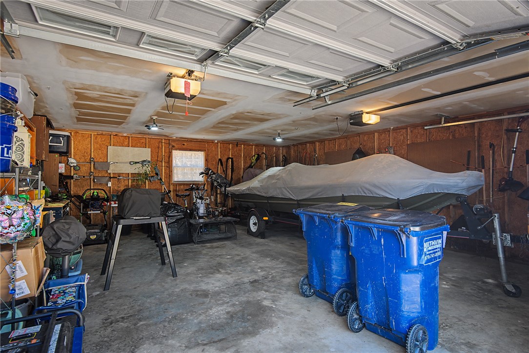 Country Club Hills - Residential