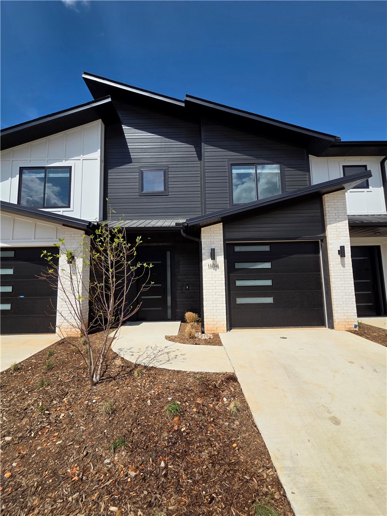 PARKSIDE SUB-LOWELL - Residential Lease