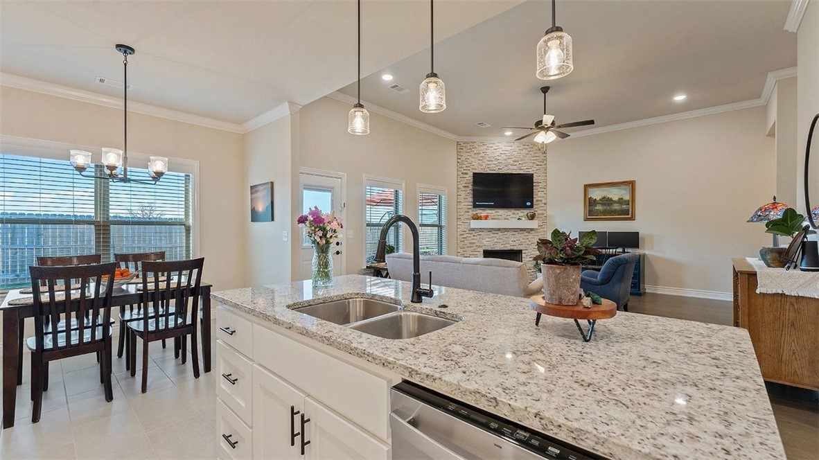 WALNUT GROVE SUB PH 1-BENTONVILLE - Residential