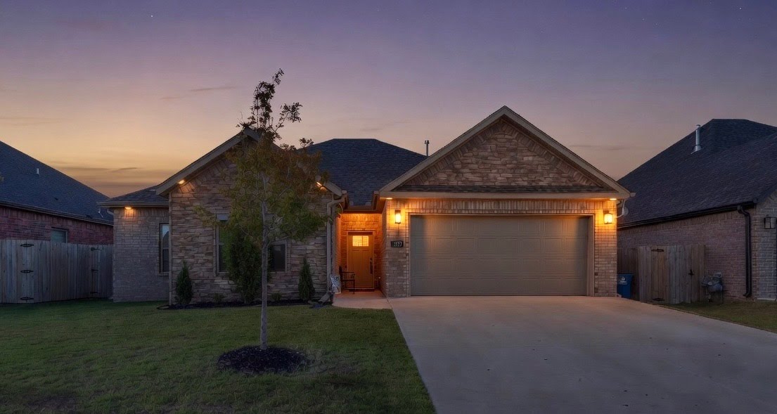 WALNUT GROVE SUB PH 1-BENTONVILLE - Residential