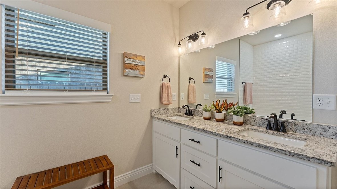 WALNUT GROVE SUB PH 1-BENTONVILLE - Residential
