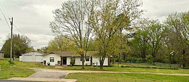 Incredible Opportunity! Two Homes on Nearly 2 Acres with approximately 165' of Highway 62 Frontage.
Donāt miss this unique chance to own two homes on approximately 1.96 MOL acres with prime Highway 62 frontage.
Home 1: A charming 1,478 sq ft residence featuring 2 bedrooms, 1 bathroom, and a large detached shop complete with a half bathāideal for hobbies, a home business, or extra storage.
Home 2: A spacious 2002 manufactured home offering 4 bedrooms, 3 bathrooms, and 2,128 sq ft of living space. A storage building sits nearby, providing even more utility and convenience.
Perfect for multigenerational living, rental, or investment potentialāall with high visibility and easy access.