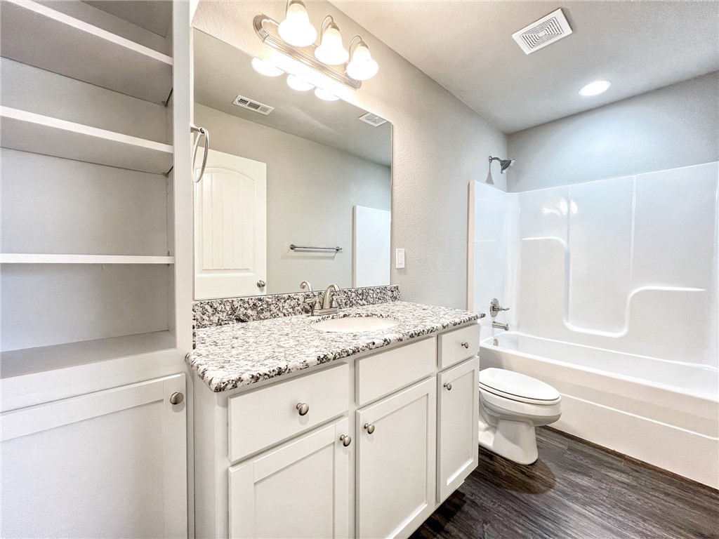 Belle Meade Sub Ph 4 - Residential Lease