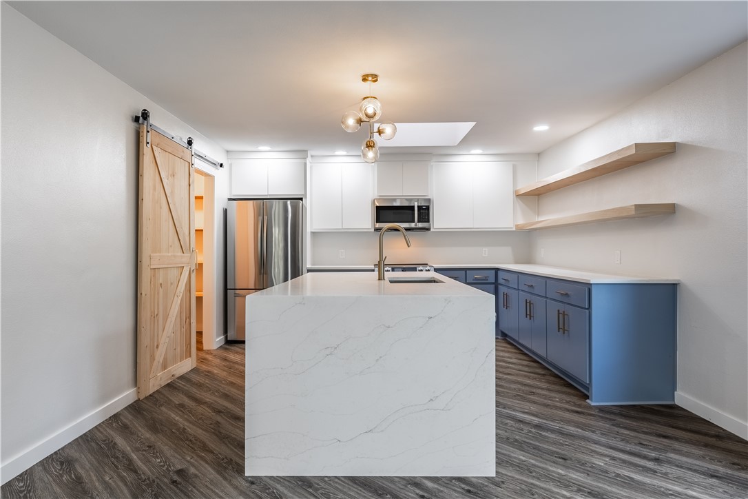 Drake Court Bvv - Residential