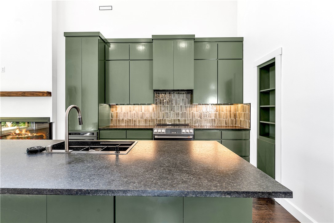 York Sub Bvv - Residential