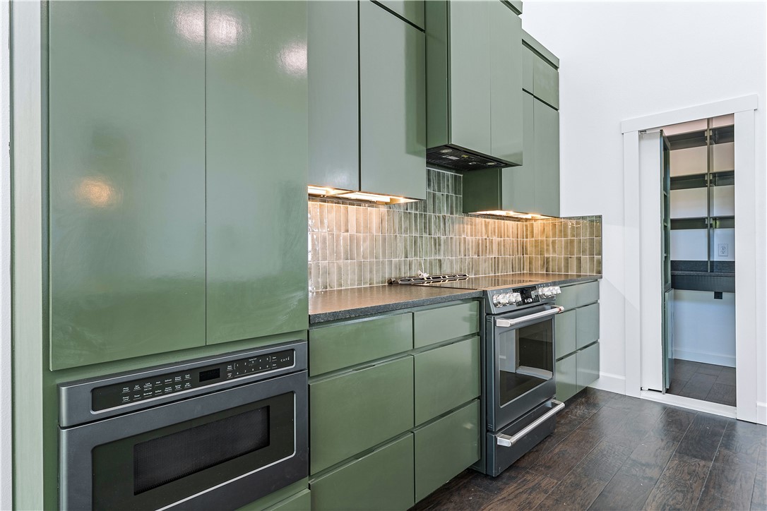 York Sub Bvv - Residential