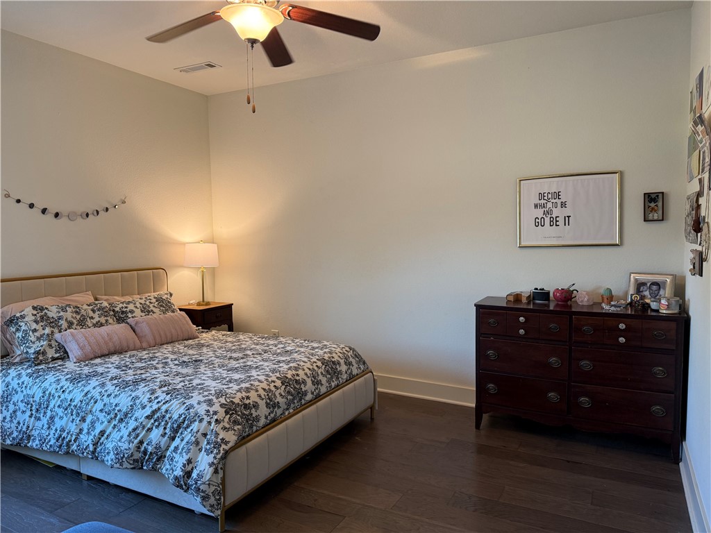 Knolls - Residential