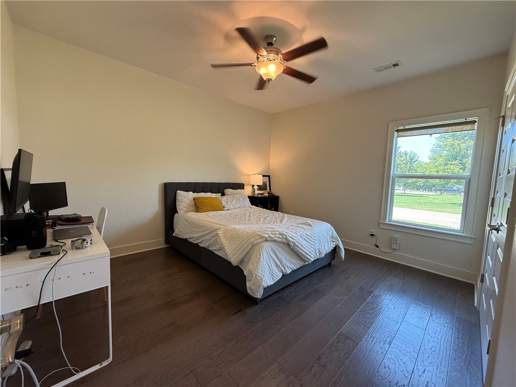 Knolls - Residential