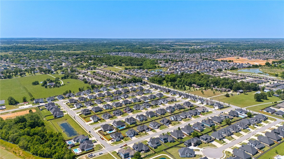 Crescent View Rogers - Residential