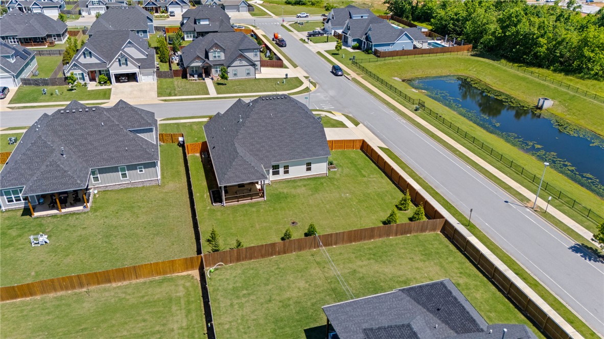 Crescent View Rogers - Residential
