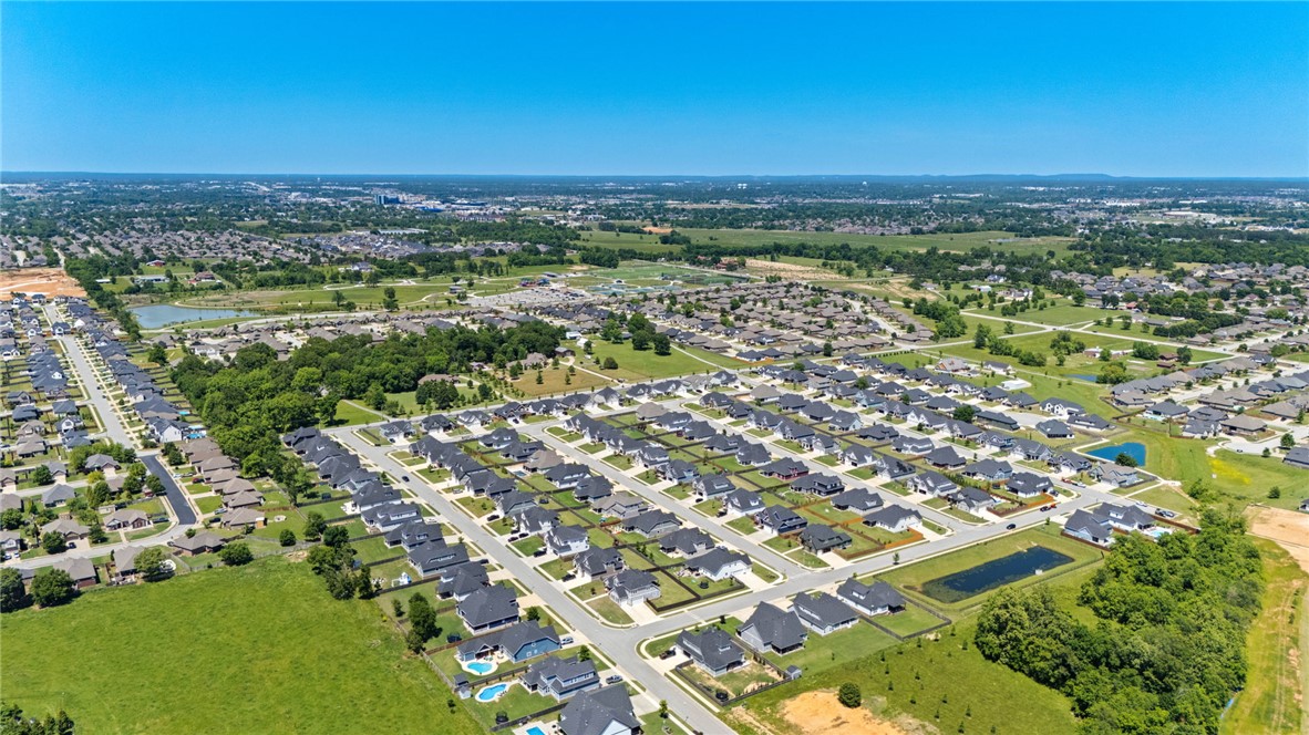 Crescent View Rogers - Residential