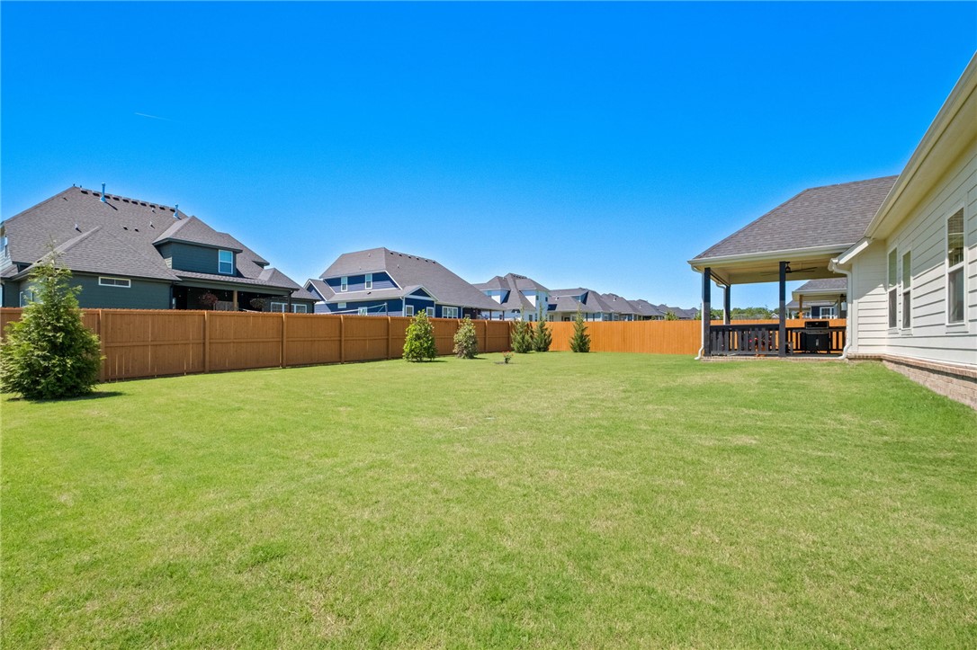 Crescent View Rogers - Residential