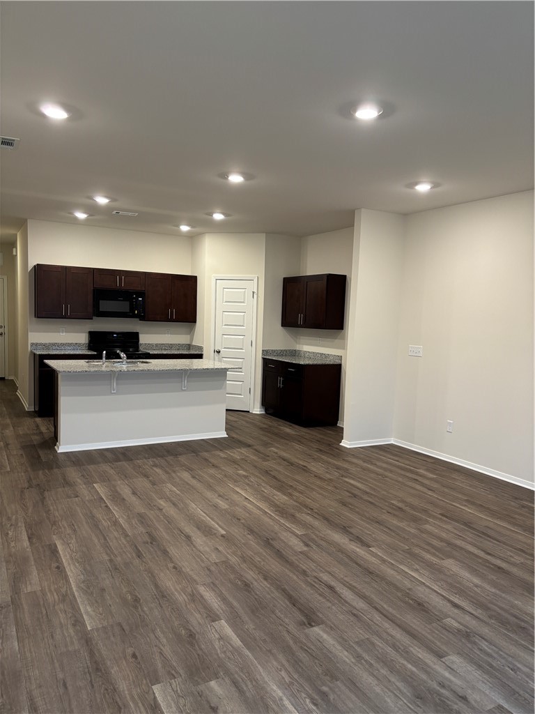 WOODWARD PARK - Residential Lease