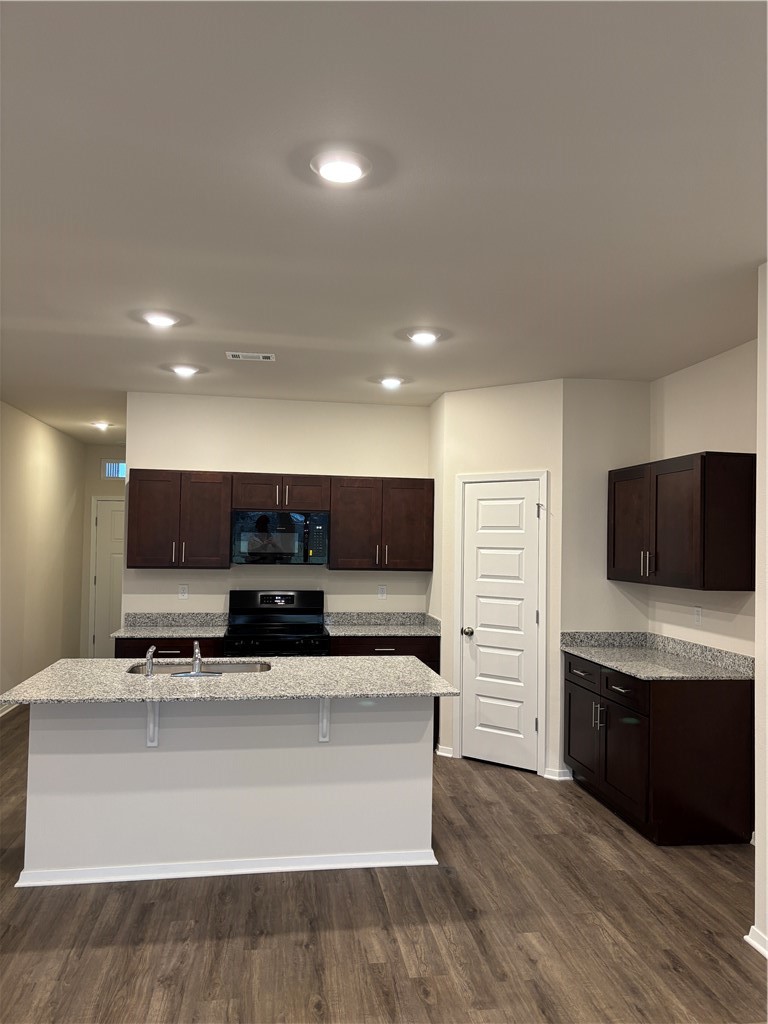 WOODWARD PARK - Residential Lease