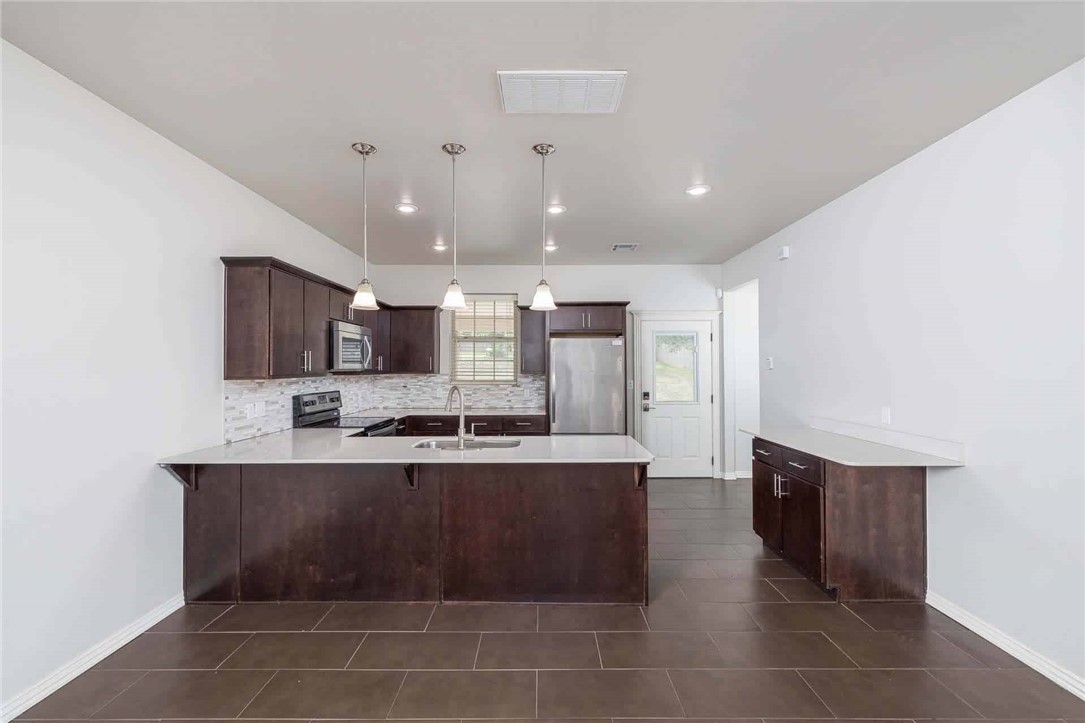 Bert Lewis Sub - Residential Lease