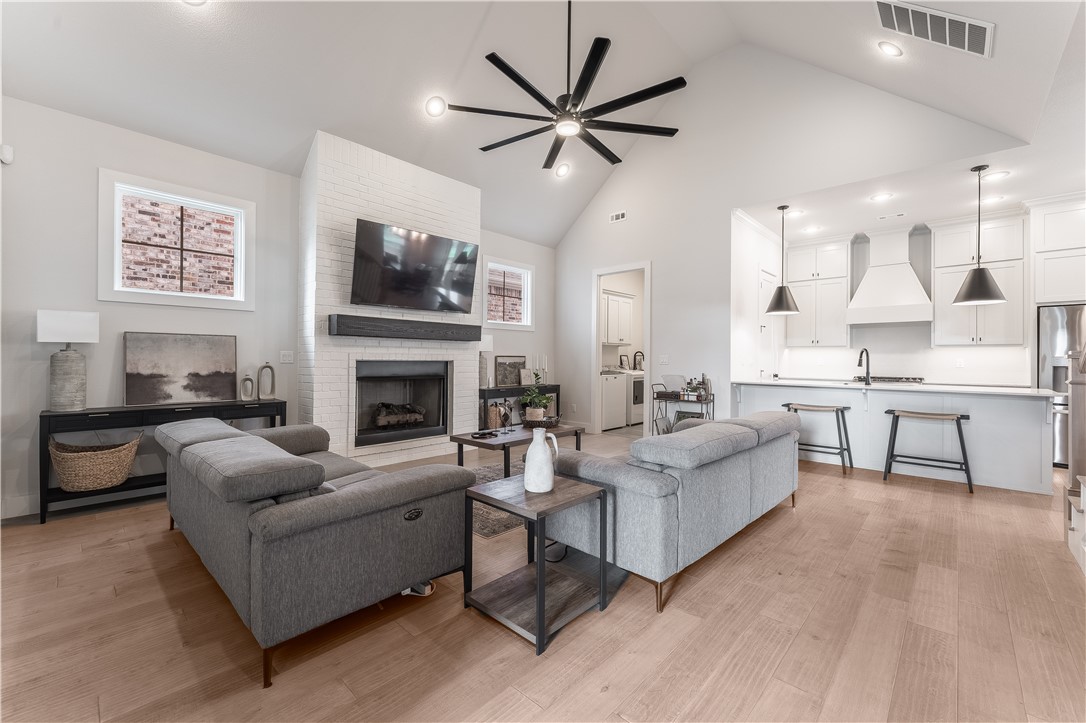 Aurora Sub Ph I Bentonville - Residential