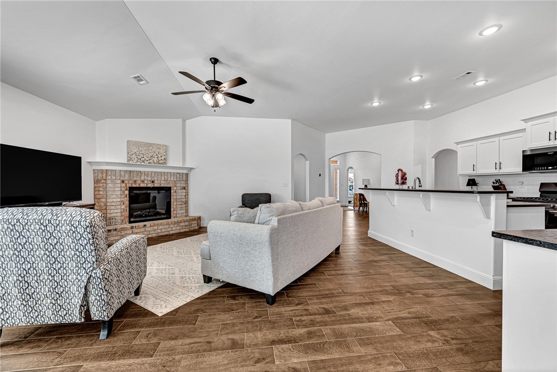 Pines Ph Iii, The Centerton - Residential