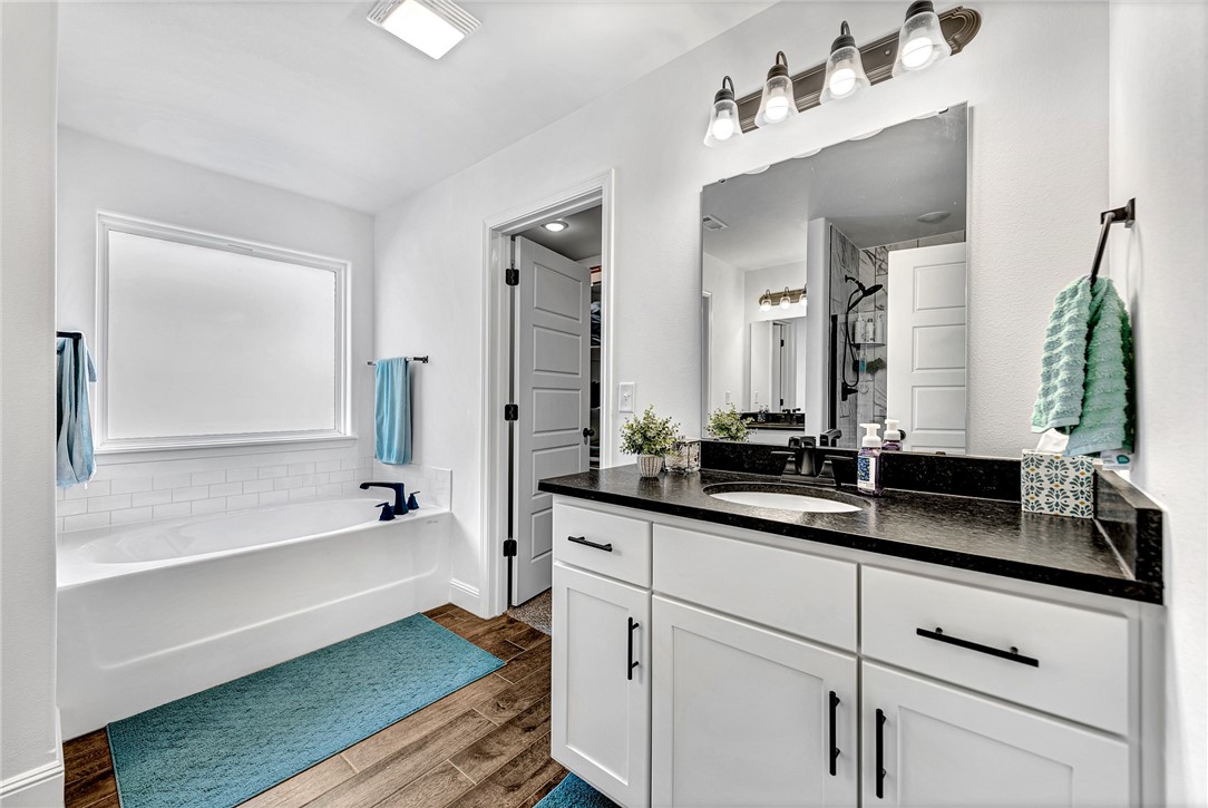 Pines Ph Iii, The Centerton - Residential