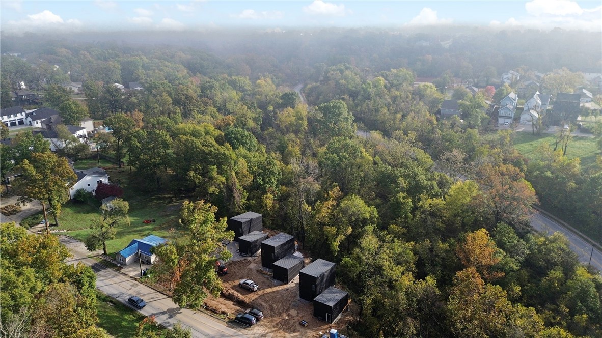 W A BURK'S ADD-BENTONVILLE - Residential