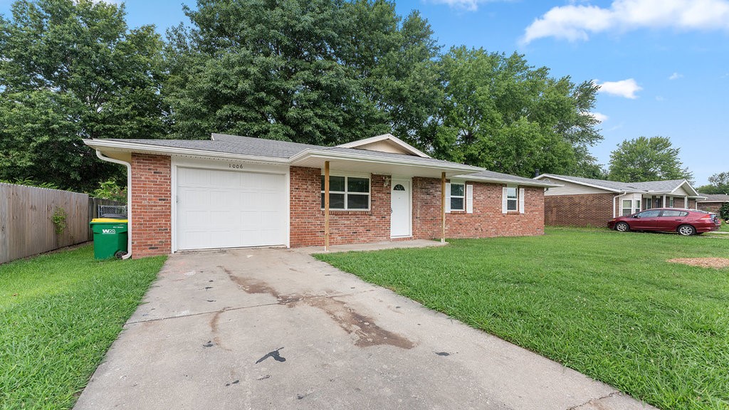 Please note: This is a NO Pet property.
Nestled in the heart of vibrant Springdale, AR. This delightful 3-bedroom home offers a perfect blend of cozy living and big, shaded back yard. With a spacious 1164 sq ft layout, this property is designed to provide ample room for relaxation and entertainment. The home’s inviting interiors are accented by natural light, creating a warm and welcoming atmosphere between the kitchen and back porch. Super convenient to Elm Springs WMT and Aldi groceries.
We do not advertise on Craigslist or Facebook Marketplace.
S.A.F.E. Property Management residents are enrolled in the Resident Benefits Package (RBP) for $35.00/month which includes liability insurance, credit building to help boost the resident’s credit score with timely rent payments, up to $1M Identity Theft Protection, HVAC air filter delivery...etc.