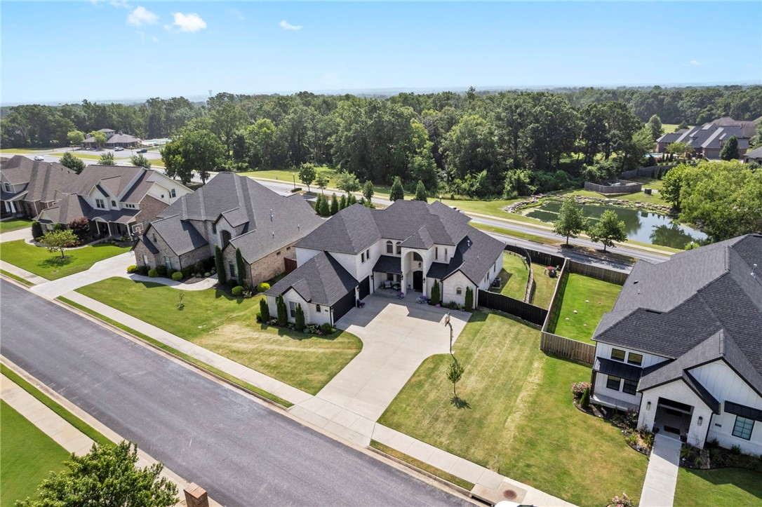 Oak Tree Centerton - Residential