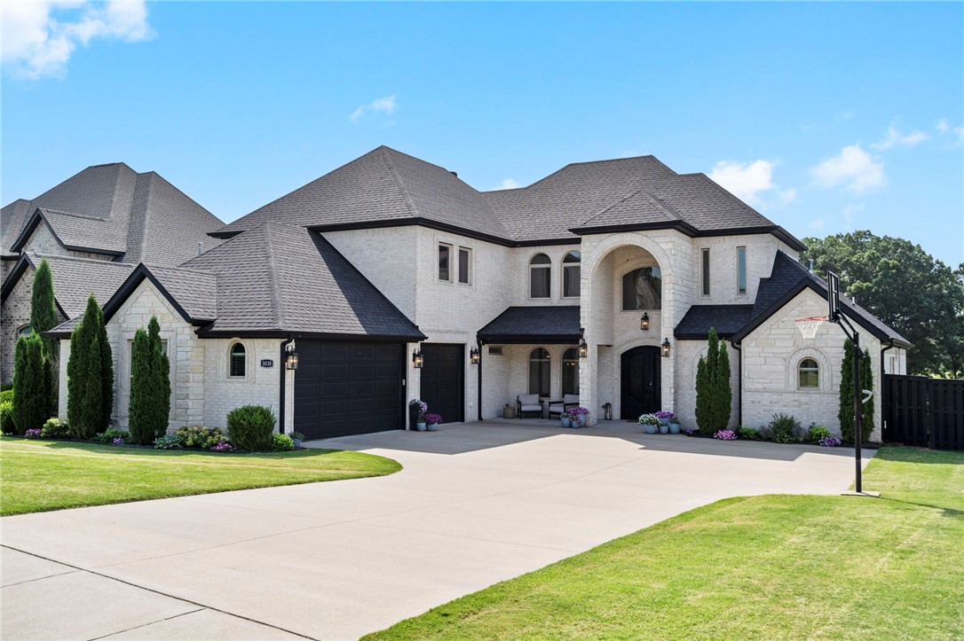 Oak Tree Centerton - Residential