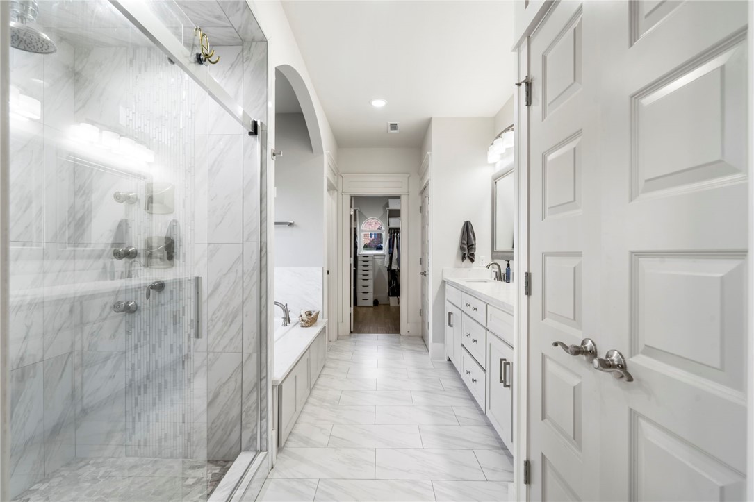 Oak Tree Centerton - Residential