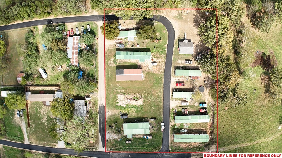 440, 470, 484 N Larmon
