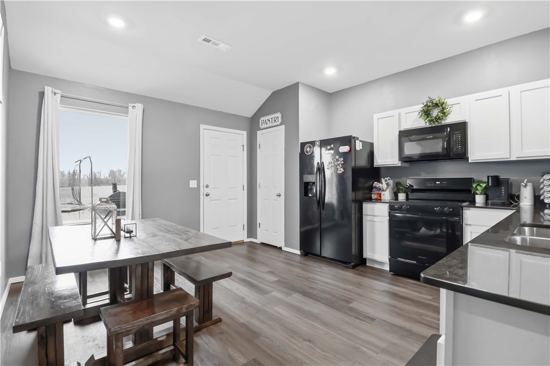 SANDY ACRES SUB PH 2-GENTRY - Residential