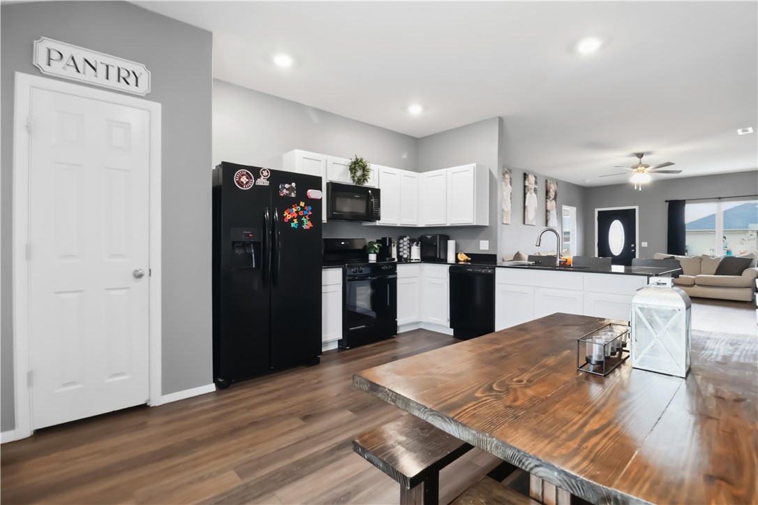 SANDY ACRES SUB PH 2-GENTRY - Residential