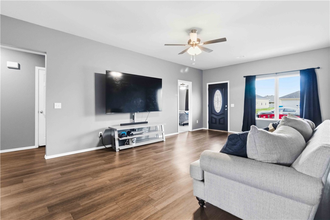 1624 Ace Avenue - Photo 4