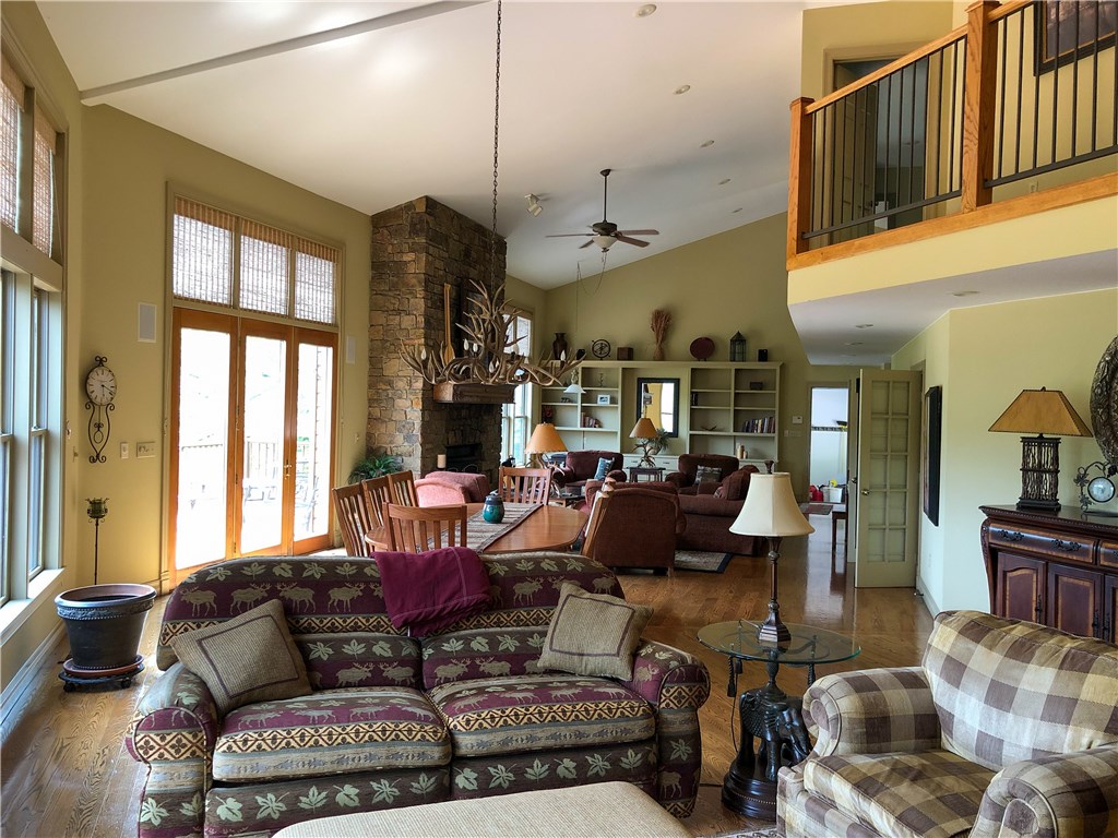 Lowell Point - Residential