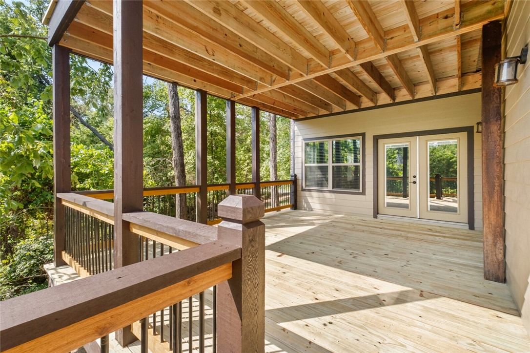 Woods Creek - Residential