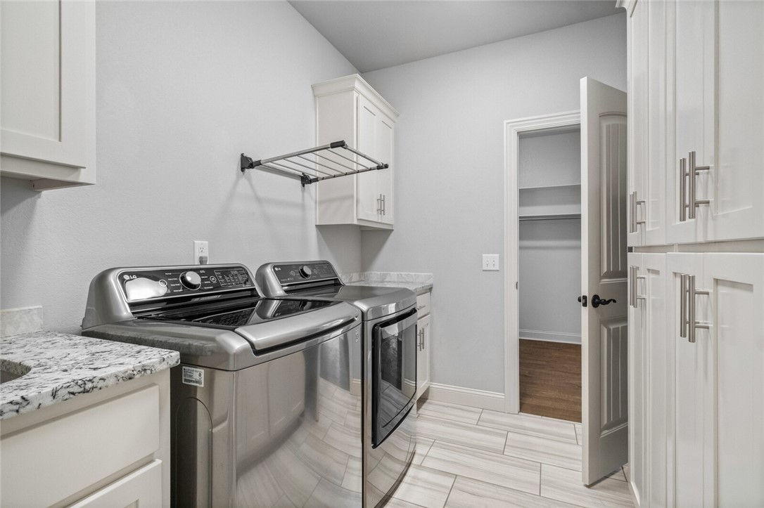 Woods Creek - Residential