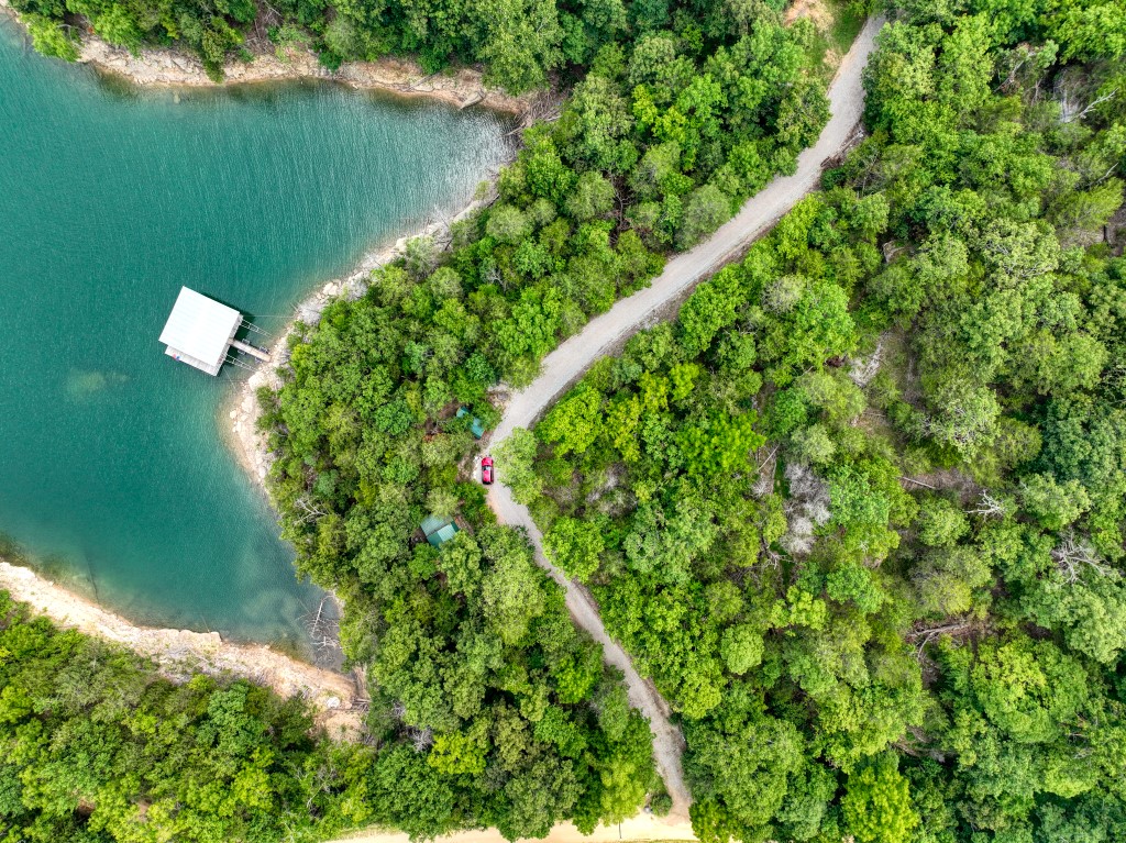 Big Clifty Shores Unit ` - Residential